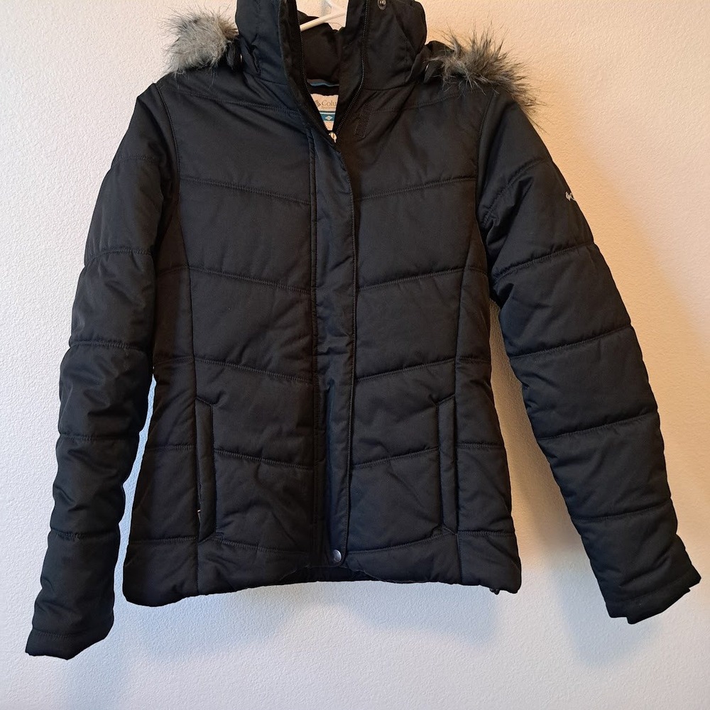 Columbia Womens Black Quilted Puffer Jacket Faux Fur Trim Hood Small RN69724